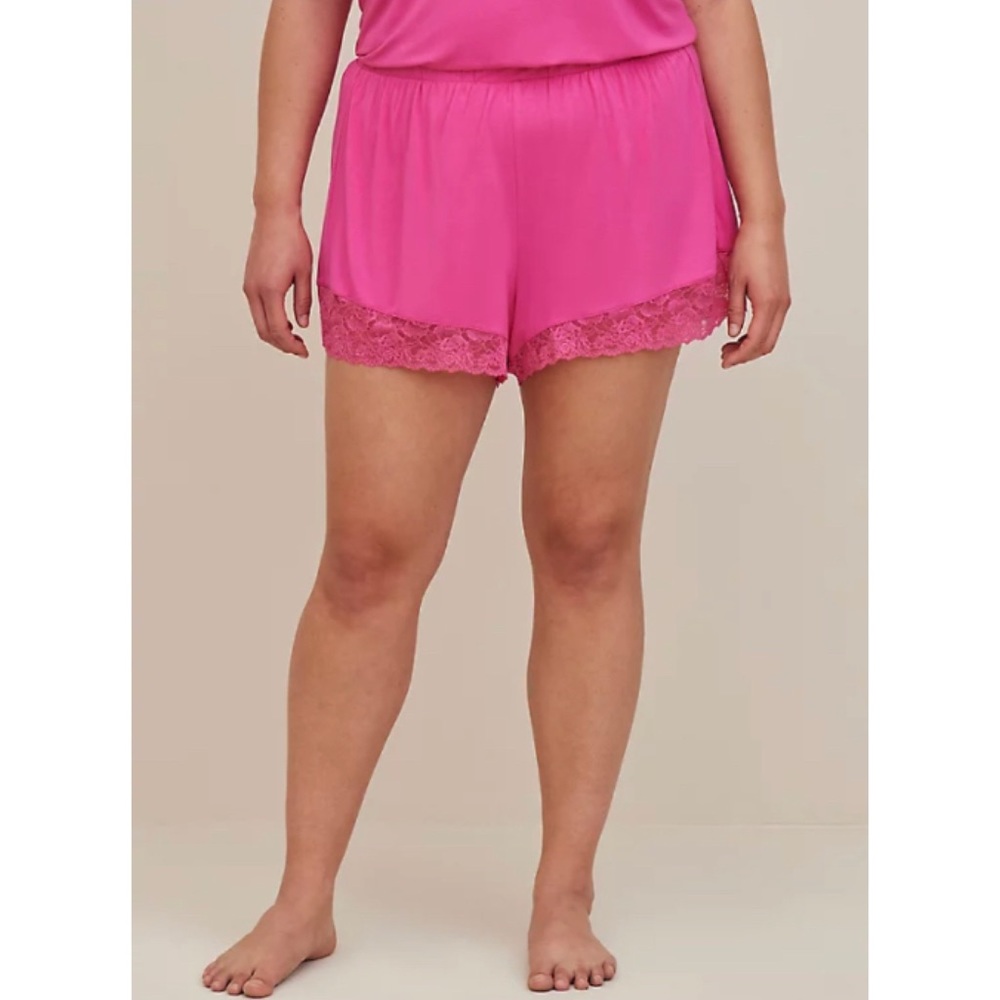 🆕 Pink Lace Trim Super Soft Pajama Sleep Shorts 3 3 22 24 NWT Torrid New Pyjama